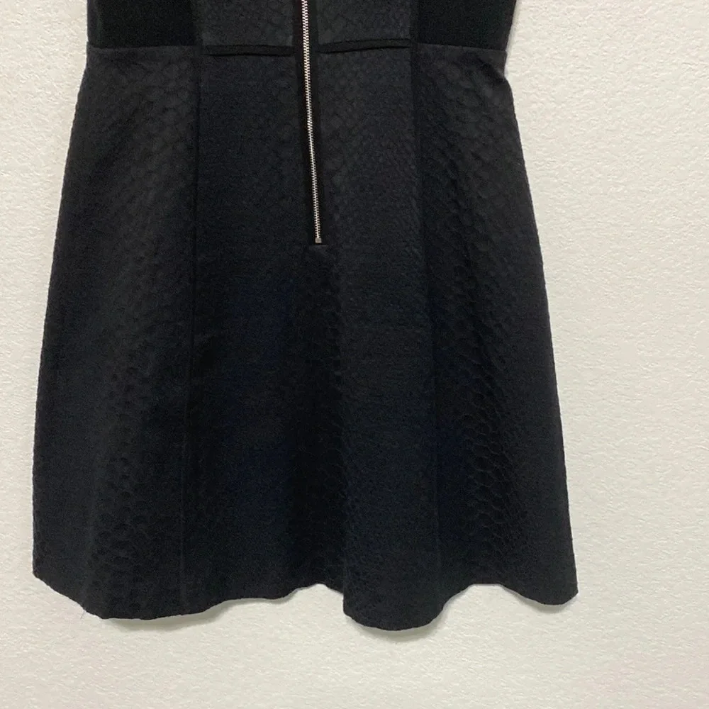 Rebecca Taylor Short Sleeve Snake Jacquard Fit and Flare Knit Dress Size 4